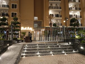 Gym in 4 BHK Apartment at Logix Blossom County, Sector 137 – for Rent