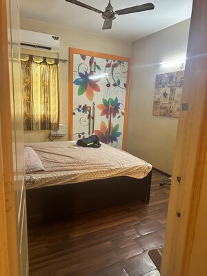Bedroom in 4 BHK Apartment at Logix Blossom County, Sector 137 – for Rent