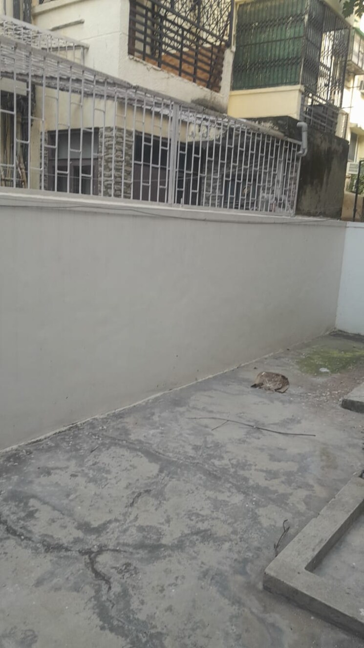 Balcony, unitech-south-city-ii 2.5 Bedroom 1250 Sq.Ft. Builder Floor In Sector 50 Gurgaon 9233271