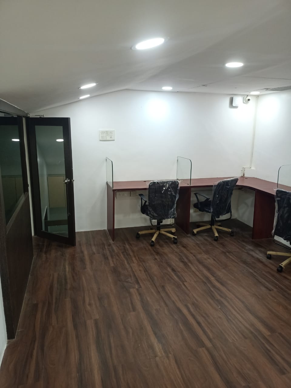 Office Space For Rent in Vijayalaxmi 93 East