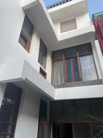 2.5 BHK Independent House – Exterior View View at Sector 71 - for Rent