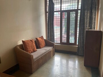 Living Room in 2.5 BHK Independent House at Sector 71 – for Rent