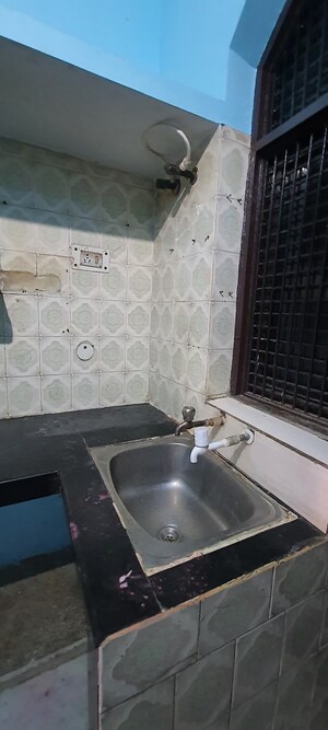 Bathroom in 1.5 BHK Independent House at Sector 3 – for Rent