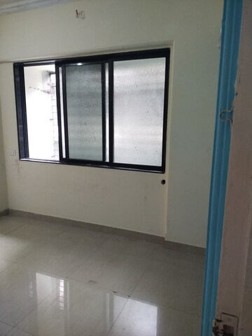Room in 2 BHK Apartment at Sukh Sagar CHS Kurla, Kurla East – for Rent