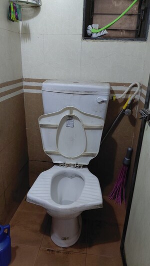 Bathroom in 1 BHK Apartment at Kurla East – for Rent