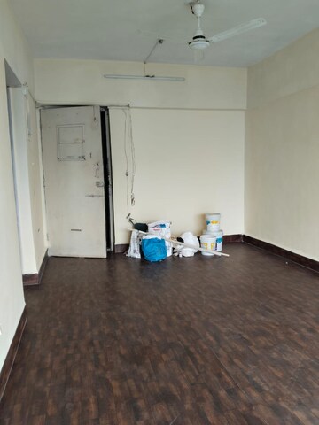 Bedroom in 1 BHK Apartment at Evershine Nagar – for Rent