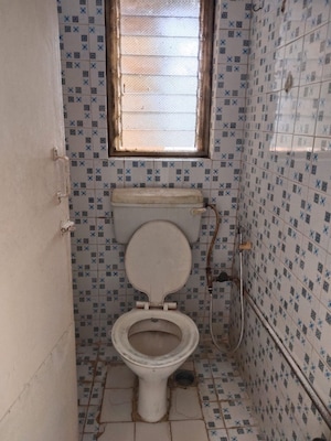 Bathroom in 1 BHK Apartment at Evershine Nagar – for Rent