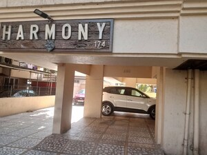 Parking in 3 BHK Apartment at Acme Harmony Chs Ltd, Andheri East – for Rent