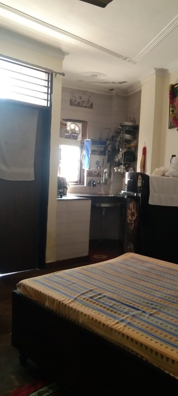 Kitchen, mehrauli 1 RK 350 Sq.Ft. Builder Floor In Mehrauli Delhi 9233339