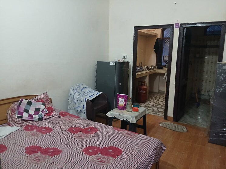 Bedroom, sector 13 1 RK 160 Sq.Yd. Builder Floor In Sector 13 Hisar 9233349