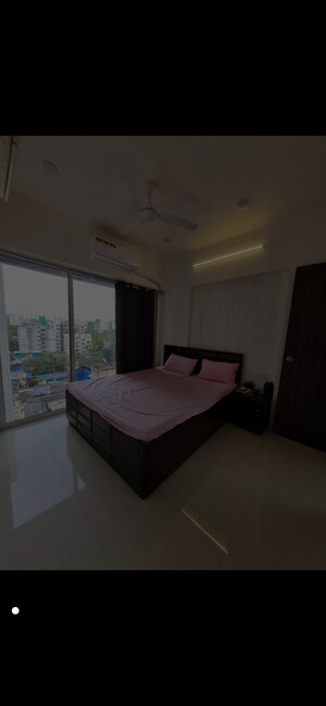 1 BHK Apartment For Rent in Lodha Vista, Lower Parel