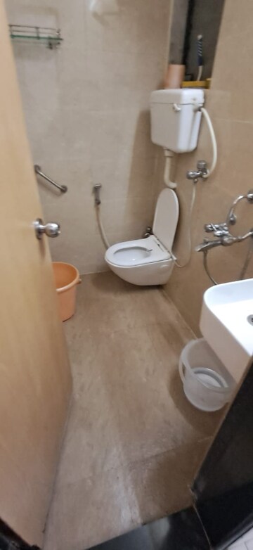 Bathroom in 4 BHK Apartment at Thakur Jewel Tower, Kandivali East – for Rent