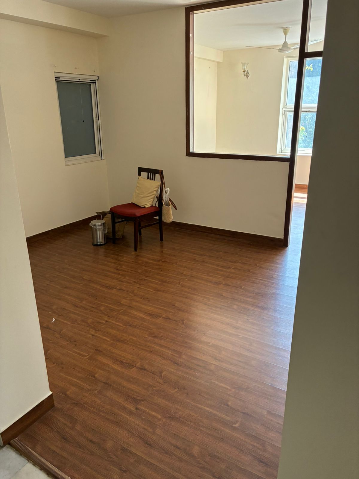 1 BHK + Extra Room Apartment For Rent in Golf Link Apartment Secto