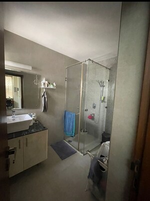 Bathroom in 1 BHK Apartment at Sector 23 Dwarka – for Rent