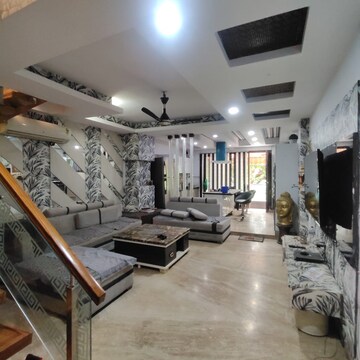 Living Room in 3 BHK Builder Floor at Malviya Nagar – for Rent