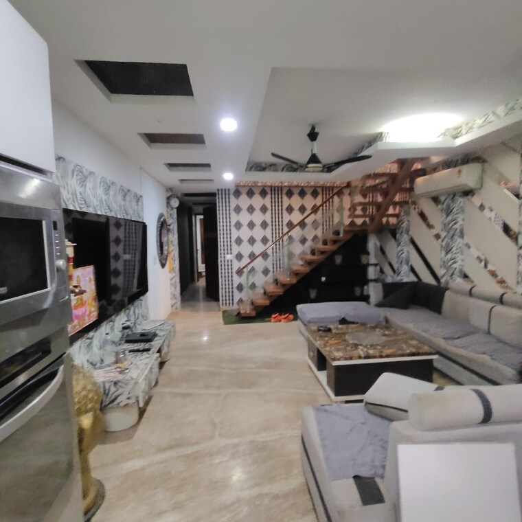 Team Area, malviya nagar 3 Bedroom 2700 Sq.Ft. Builder Floor In Malviya Nagar Delhi 9233374