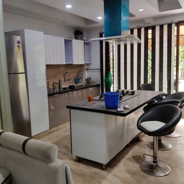 Team Area in 3 BHK Builder Floor at Malviya Nagar – for Rent