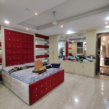 Living Room in 3 BHK Builder Floor at Malviya Nagar – for Rent