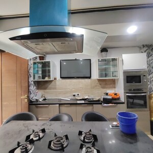 Team Area in 3 BHK Builder Floor at Malviya Nagar – for Rent