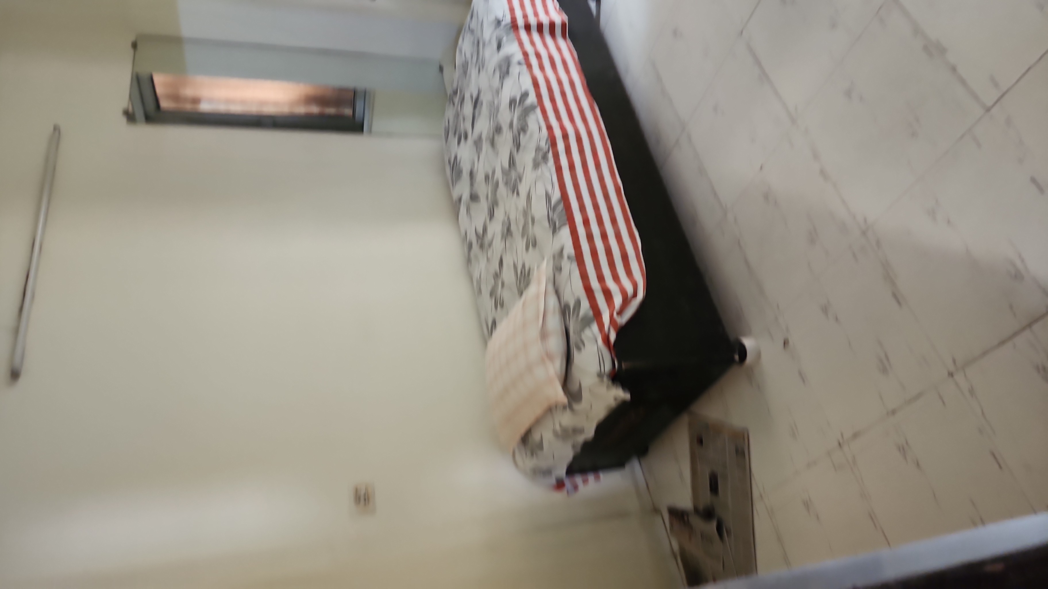 2 BHK 800 Sq.Ft. Apartment in Sadbhawna Apartment