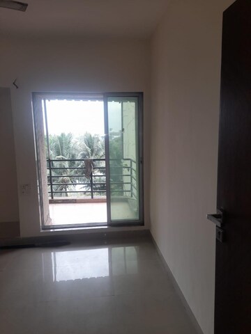 Room in 2 BHK Apartment at Kendale Emeralds, Badlapur East – for Sale