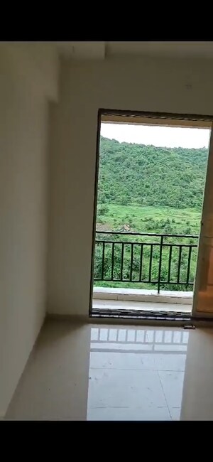Room in 2 BHK Apartment at Kendale Emeralds, Badlapur East – for Sale