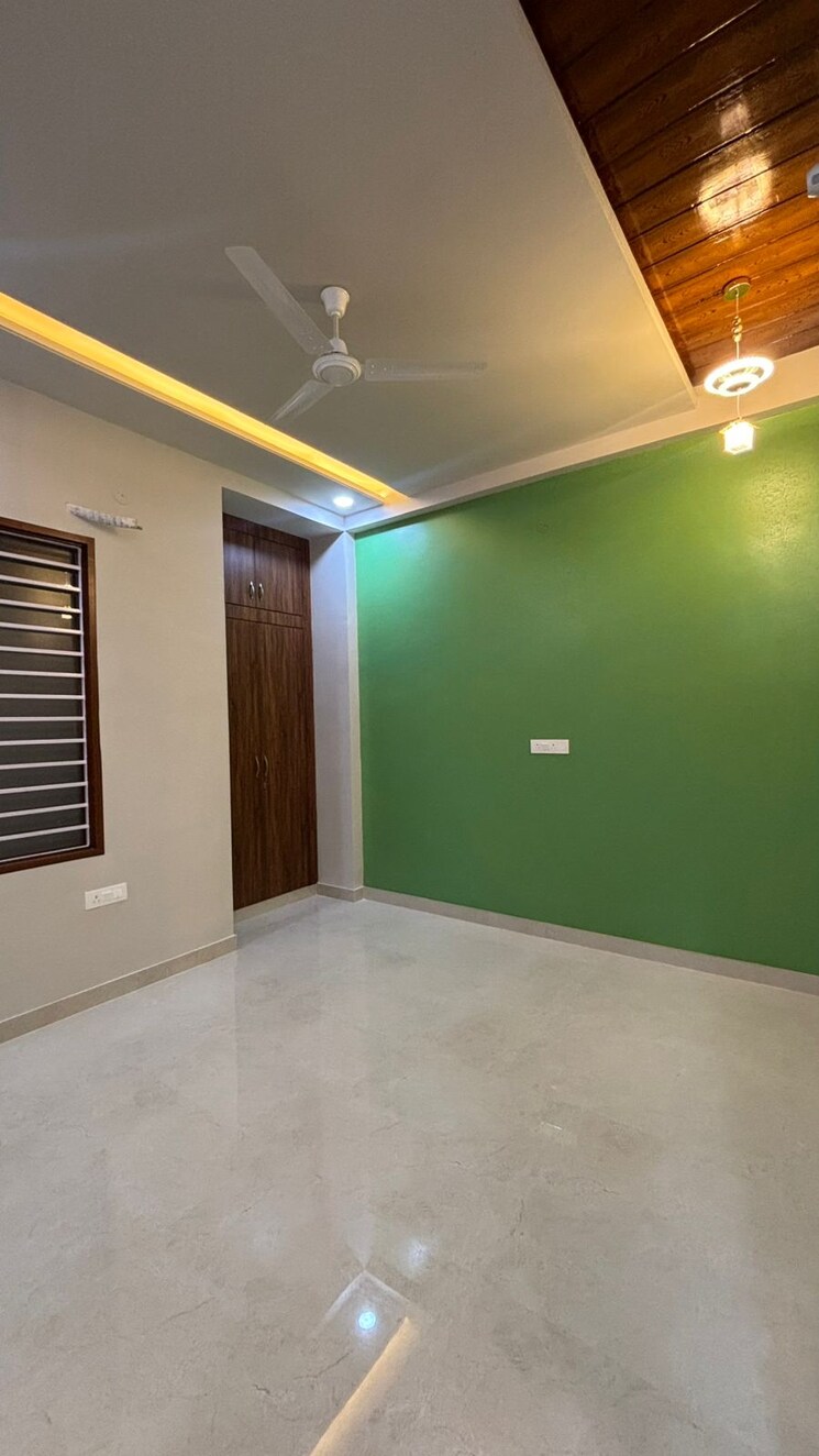 Room, mansarovar extension 5 Bedroom 138 Sq.Yd. Villa In Mansarovar Extension Jaipur 9233524