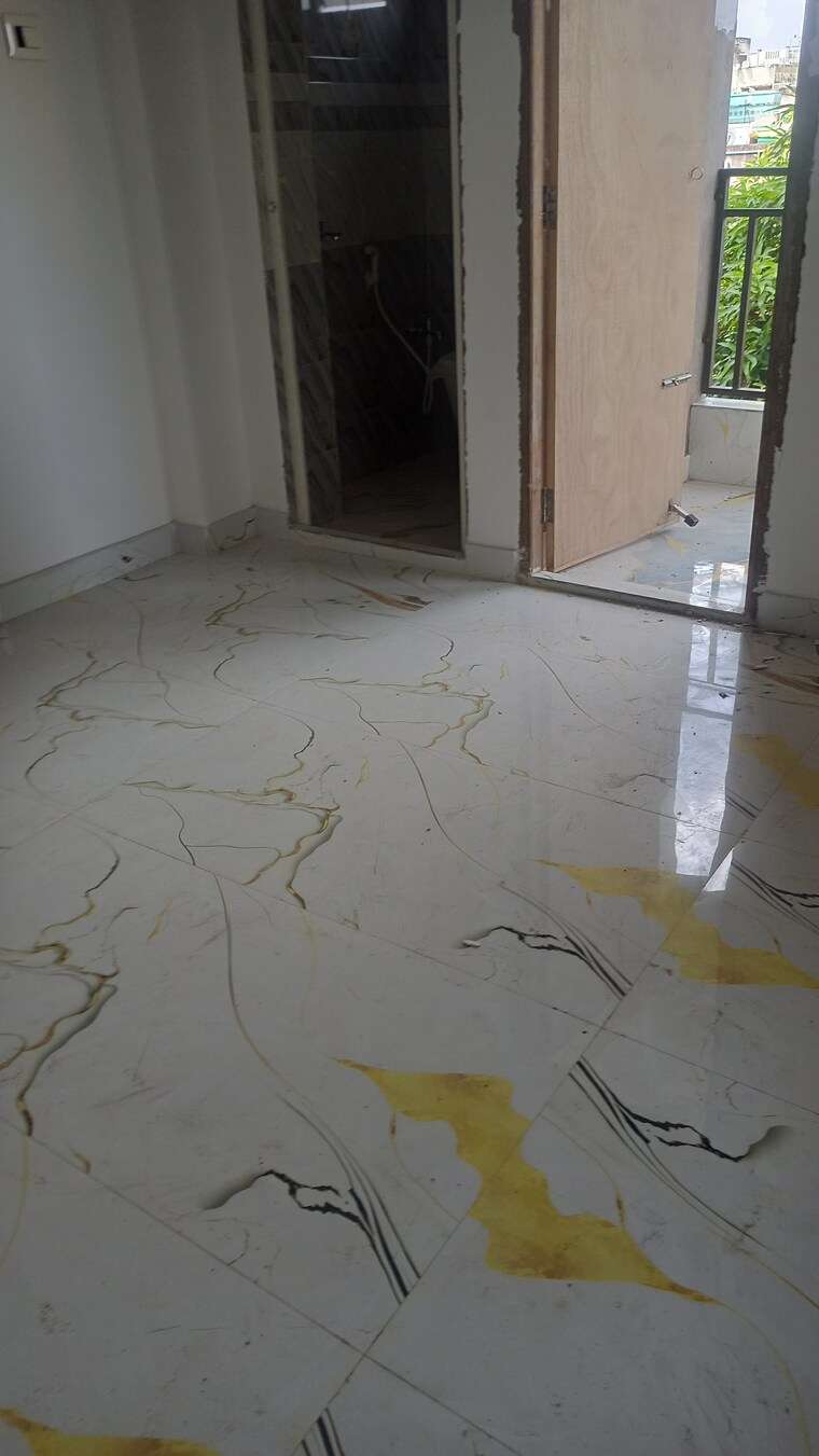 Bathroom, sunshine-enclave-new-town 3 Bedroom 1750 Sq.Ft. Apartment In New Town Kolkata 9233532