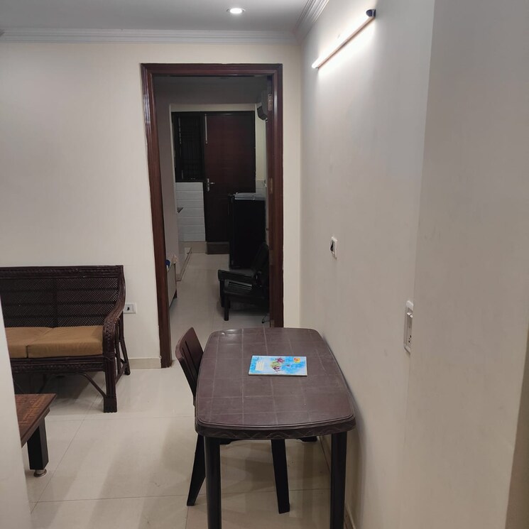 undefined, shivalik colony 1.5 Bedroom 700 Sq.Ft. Builder Floor In Shivalik Colony Delhi 9233558