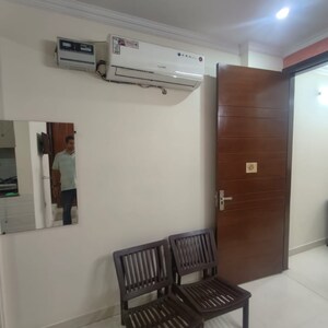 Living Room in 1.5 BHK Builder Floor at Shivalik Colony – for Rent