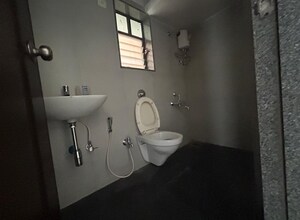 Bathroom in 3 BHK Apartment at Shree Niketan, Kandivali West – for Sale