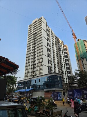 1 BHK Apartment For Sale in Royal Pristo, Malad East