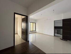 3 BHK Apartment For Sale in Shree Niketan, Kandivali West
