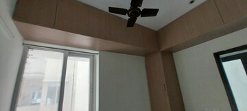 Furnished Amenities in 3 BHK Apartment at Signature Global Golf Greens, Sector 79 – for Rent