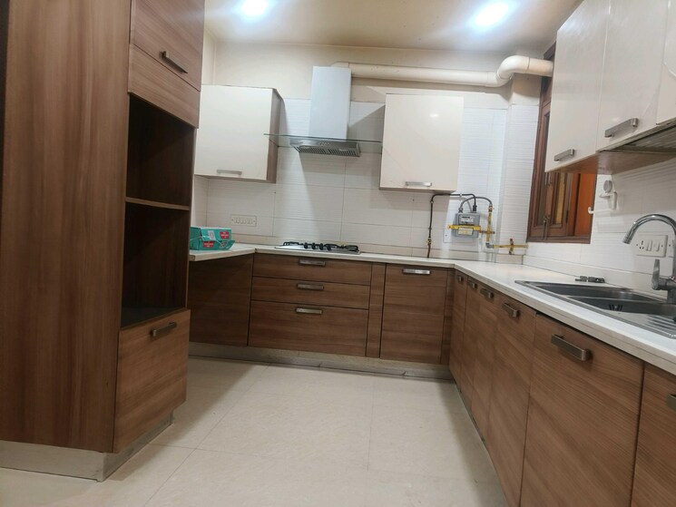 Kitchen, panchsheel enclave 3 Bedroom 265 Sq.Yd. Builder Floor In Panchsheel Enclave Delhi 9233600