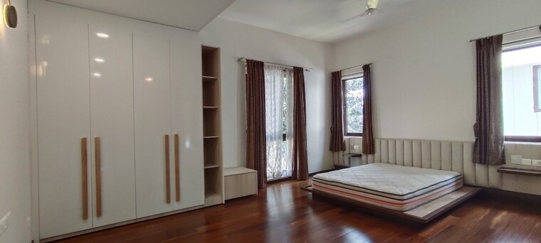 Room, prestige-white-meadows 4 Bedroom 4041 Sq.Ft. Apartment In Whitefield Bangalore 9233605