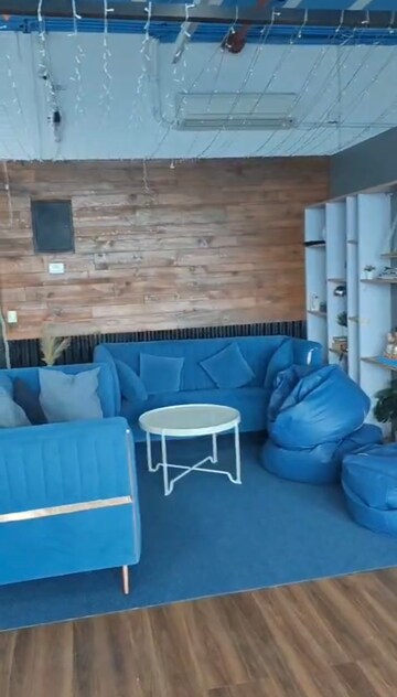  Office Space For Rent in Remi Commercio, Andheri West