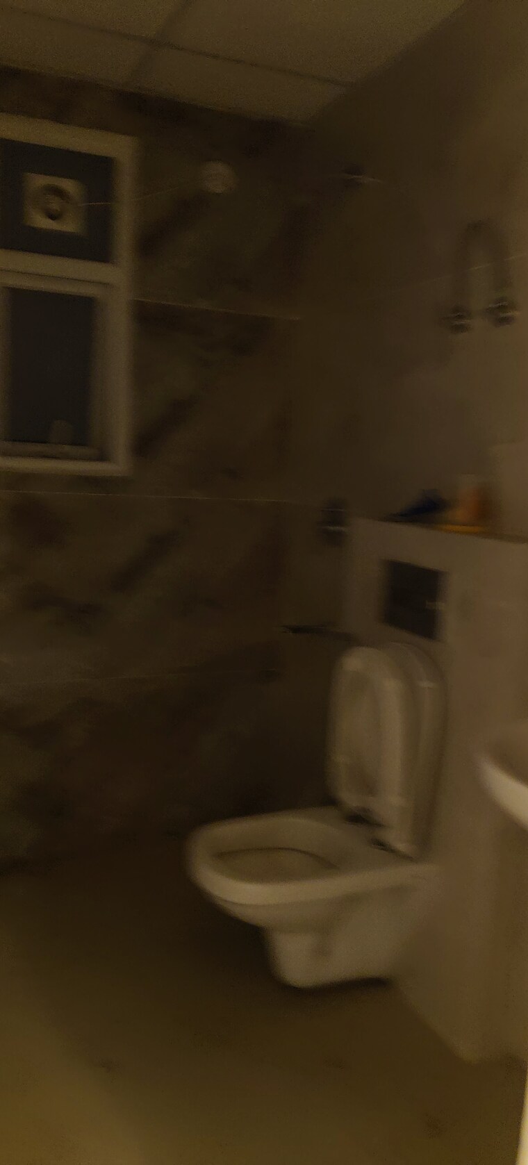 Bathroom, gomti nagar 3 Bedroom 1575 Sq.Ft. Apartment In Gomti Nagar Lucknow 9233635