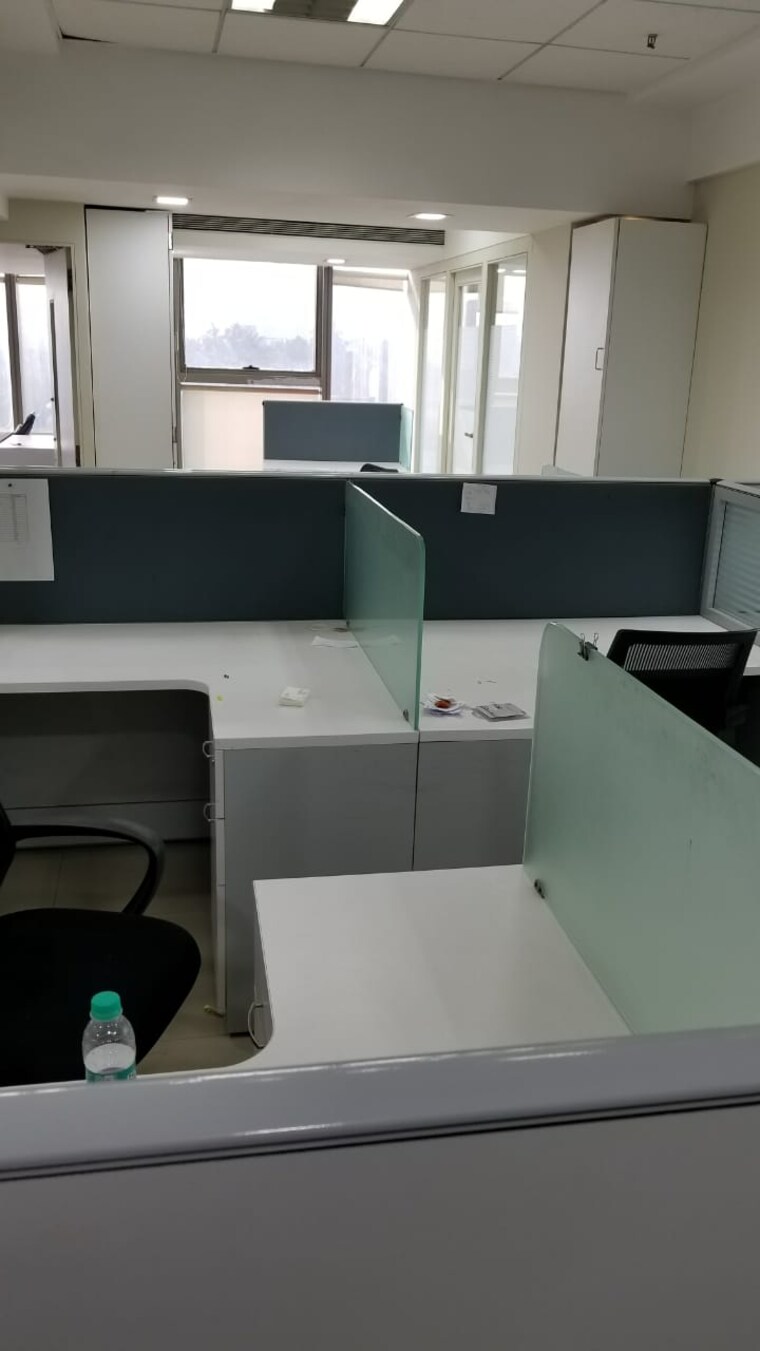 Team Area, express-zone Commercial Office Space 2400 Sq.Ft. In Malad East Mumbai 9233647