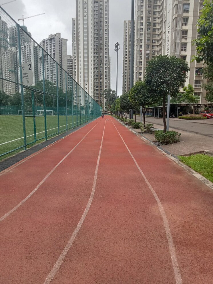 Balcony, lodha-amara 2 Bedroom 679 Sq.Ft. Apartment In Kolshet Road Thane 9233653