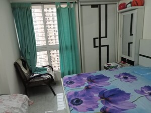 Bedroom in 2 BHK Apartment at Lodha Amara, Kolshet Road – for Rent