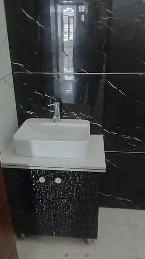 Furnished Amenities in 2 BHK Builder Floor at Canal Road – for Rent