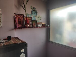 Furnished Amenities in 1 BHK Apartment at Guruwar Peth – for Rent