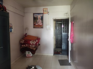 Living Room in 1 BHK Apartment at Guruwar Peth – for Rent