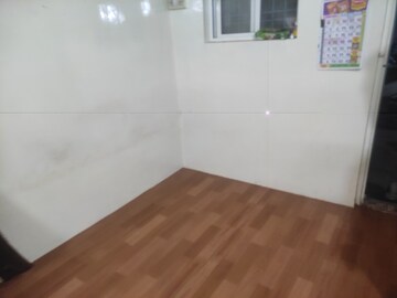 Room in 1 BHK Apartment at Guruwar Peth – for Rent
