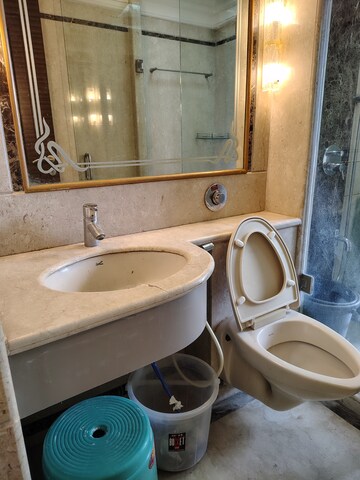 Bathroom in 2 BHK Apartment at Laxmi Niwas Khar West, Khar West – for Rent