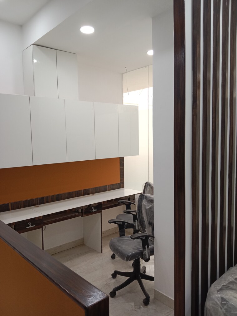 Floor Plan, netaji subhash place Commercial Office Space 850 Sq.Ft. In Netaji Subhash Place Delhi 9233717