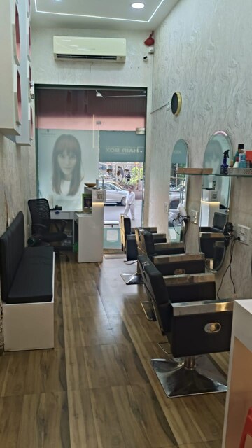  Shop For Rent in Darsshan Pride, Tardeo