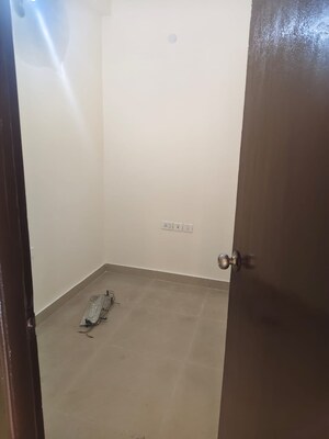 Bathroom in 3 BHK Villa at RWA Apartments Sector 41, Sector 41 – for Rent