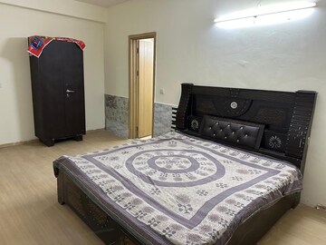Bedroom in 4 BHK Apartment at DLF Express Greens, Manesar Sector 1a – for Rent
